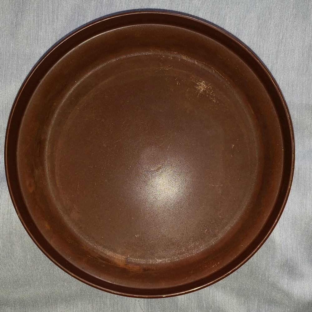 Vintage Tupperware Brown 7" Round - Picture 4 of 8